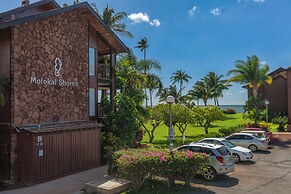 Castle at Moloka'i Shores