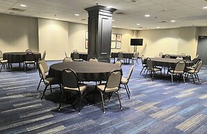 Holiday Inn Express Nashville Downtown - Broadway by IHG