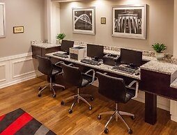 Holiday Inn Express Nashville Downtown - Broadway by IHG