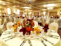 Piccadilly Inn Airport