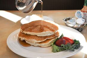 Piccadilly Inn Airport