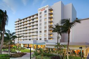 Courtyard by Marriott Miami Airport