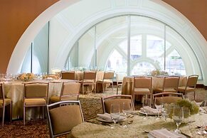 The Westin Pittsburgh, a Marriott Hotel