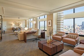 Sheraton Kansas City Hotel at Crown Center