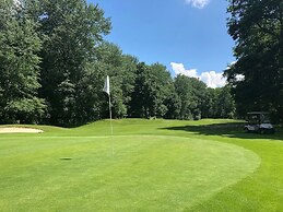 Domaine de la Forêt d’Orient, Logis Hôtel, Restaurant, Spa & Golf