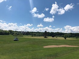Domaine de la Forêt d’Orient, Logis Hôtel, Restaurant, Spa & Golf