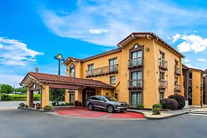 Days Inn by Wyndham Birmingham/West