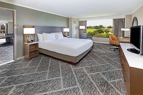 DoubleTree by Hilton Tulsa - Warren Place