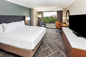 DoubleTree by Hilton Tulsa - Warren Place