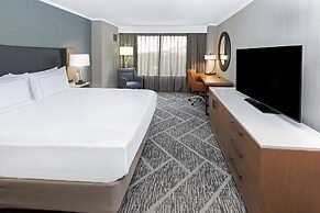 DoubleTree by Hilton Tulsa - Warren Place