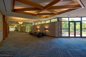 DoubleTree by Hilton Tulsa - Warren Place