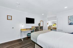 Napa Valley Hotel & Suites