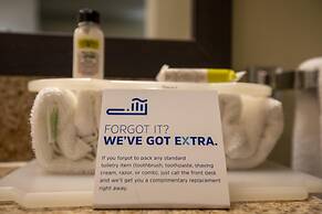 Holiday Inn Express Hotel & Suites Pittsburgh Airport by IHG