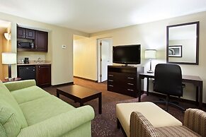 Holiday Inn Express Hotel & Suites Pittsburgh Airport by IHG