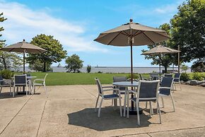 The Inn on Maritime Bay, Ascend Hotel Collection