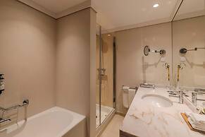 Pestana Carlton Madeira Ocean Resort Hotel