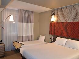 ibis Melun Hotel