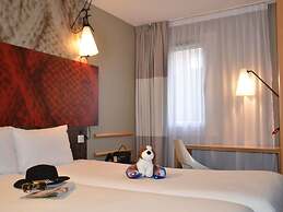 ibis Melun Hotel