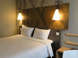 ibis Melun Hotel