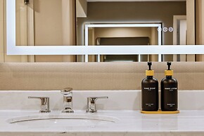 Staybridge Suites Oxnard River Ridge by IHG