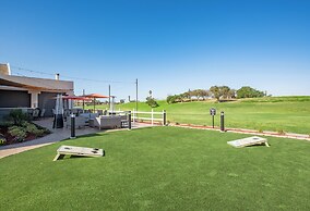 Staybridge Suites Oxnard River Ridge by IHG