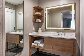 Staybridge Suites Oxnard River Ridge by IHG