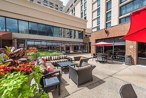 Doubletree by Hilton McLean Tysons