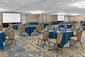 Doubletree by Hilton McLean Tysons