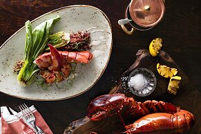 Four Seasons Hotel Toronto