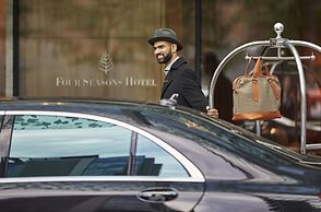 Four Seasons Hotel Toronto