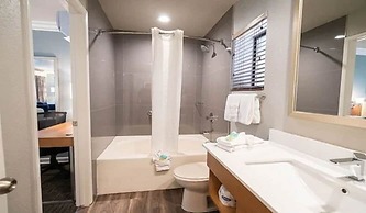Alexis Park All Suite Resort