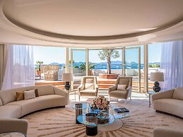 Hôtel Martinez, in The Unbound Collection by Hyatt