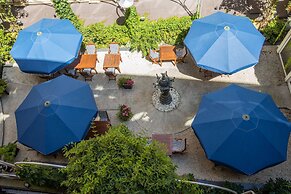 Radisson Blu Schwarzer Bock Hotel