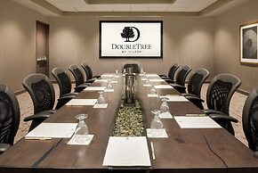 DoubleTree by Hilton St. Paul East