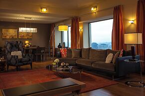 Renaissance Seattle Hotel