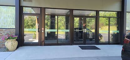 Wingate by Wyndham Lake George