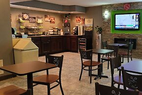 Wingate by Wyndham Lake George