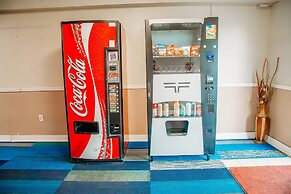 Country Garden & Suites