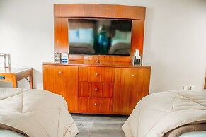 Country Garden & Suites