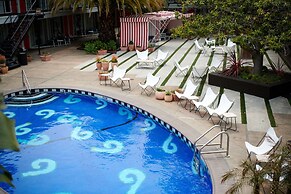 The Phoenix Hotel