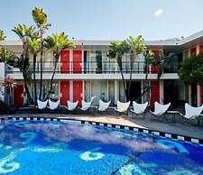 The Phoenix Hotel