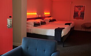 The Phoenix Hotel