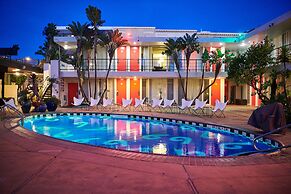 The Phoenix Hotel
