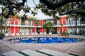 The Phoenix Hotel