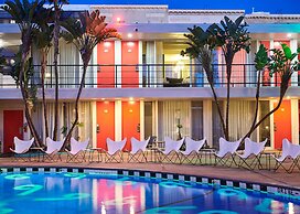 The Phoenix Hotel
