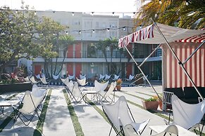 The Phoenix Hotel