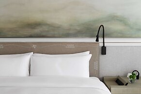 Island Shangri-La, Hong Kong