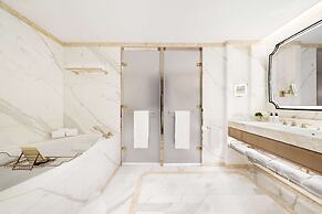 Island Shangri-La, Hong Kong