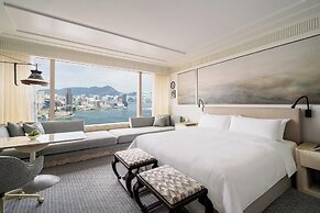 Island Shangri-La, Hong Kong