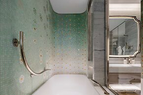 Island Shangri-La, Hong Kong